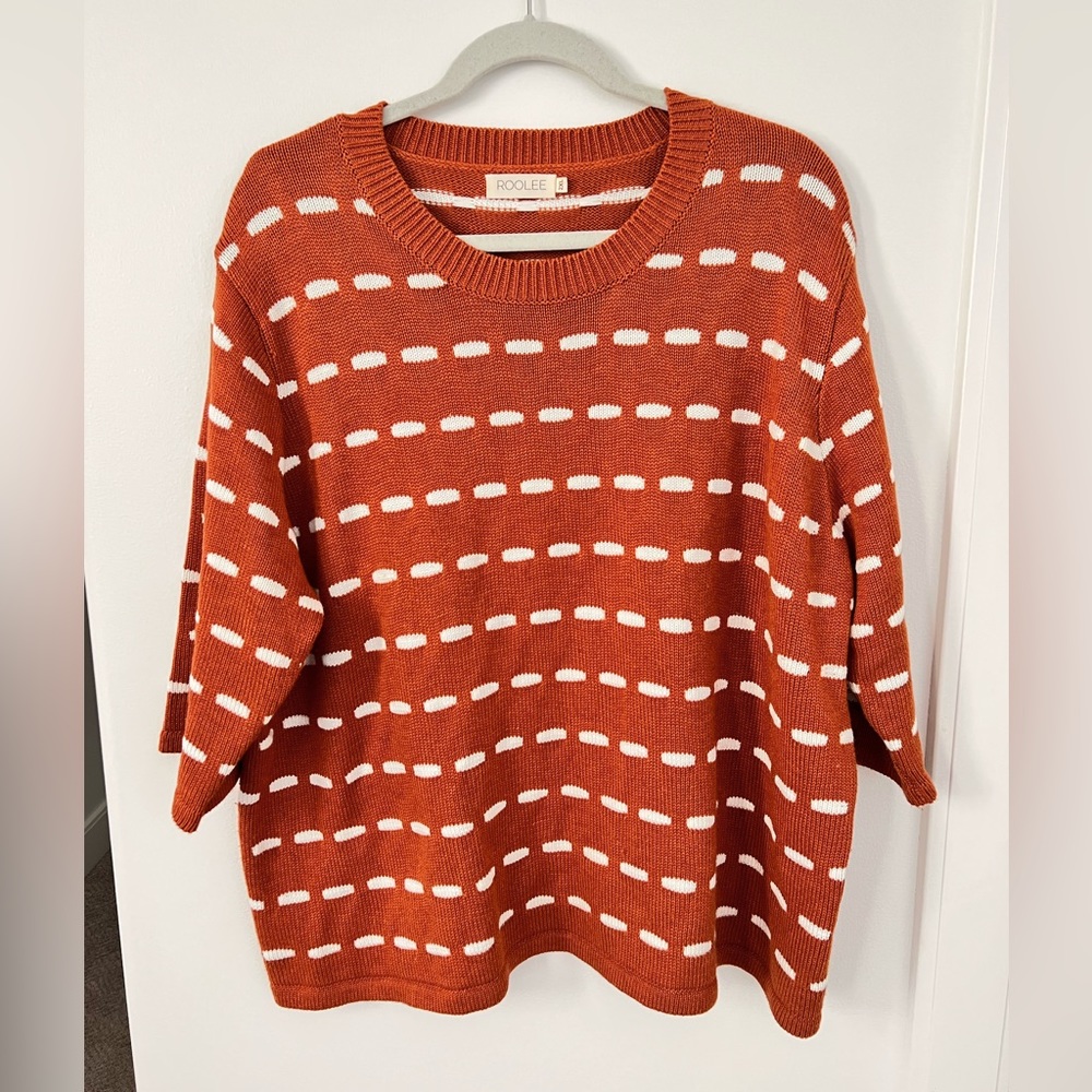 Rich orange sweater. XXL. or great for an oversized look
